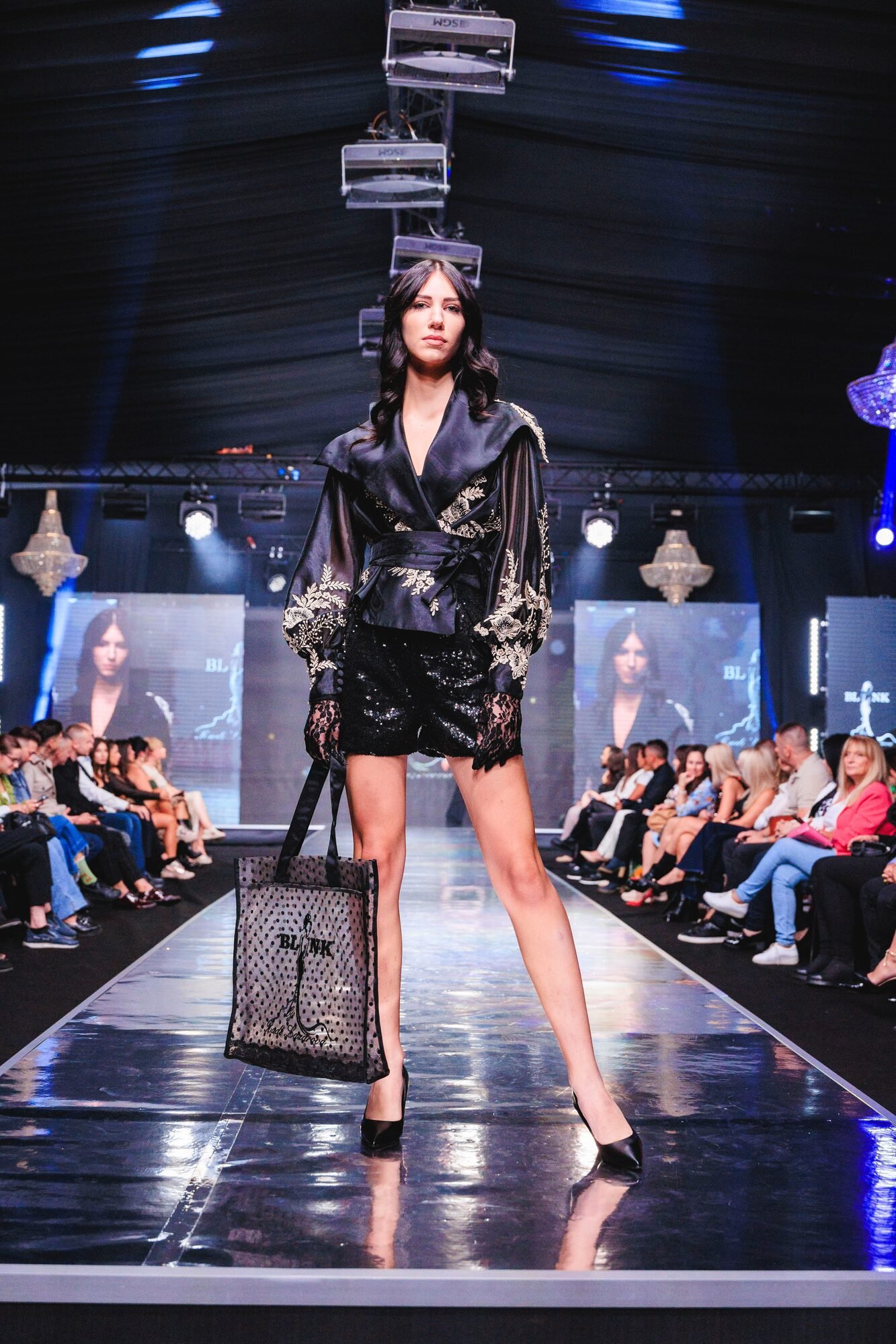 Code Fashion Runway