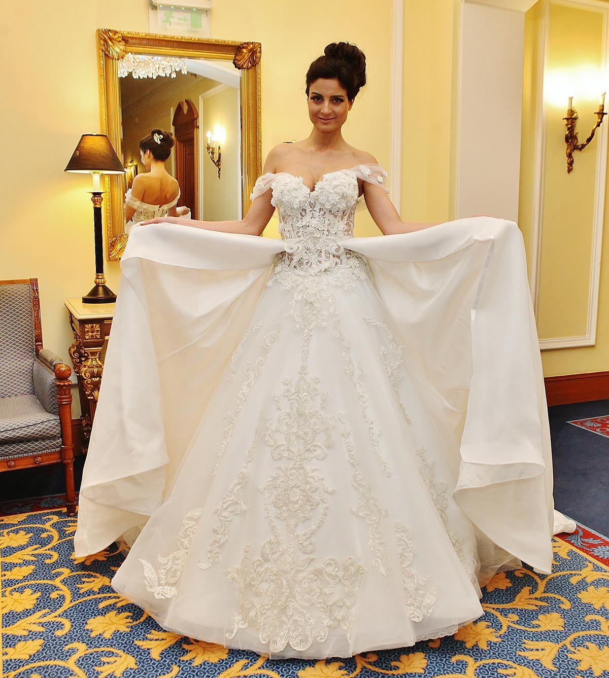 РАДОСЛАВА ЛАЗАРОВА ПРЕДСТАВЯ ТЕНДЕНЦИИТЕ В БУЛЧИНСКАТА МОДА ПО ПОВОД BALKANICA WEDDING & HONEYMOON EXPO 2019