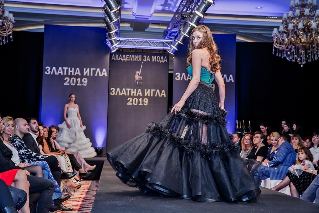 RADOSLAVA LAZAROVA WON “GOLDEN NEEDLE 2019”