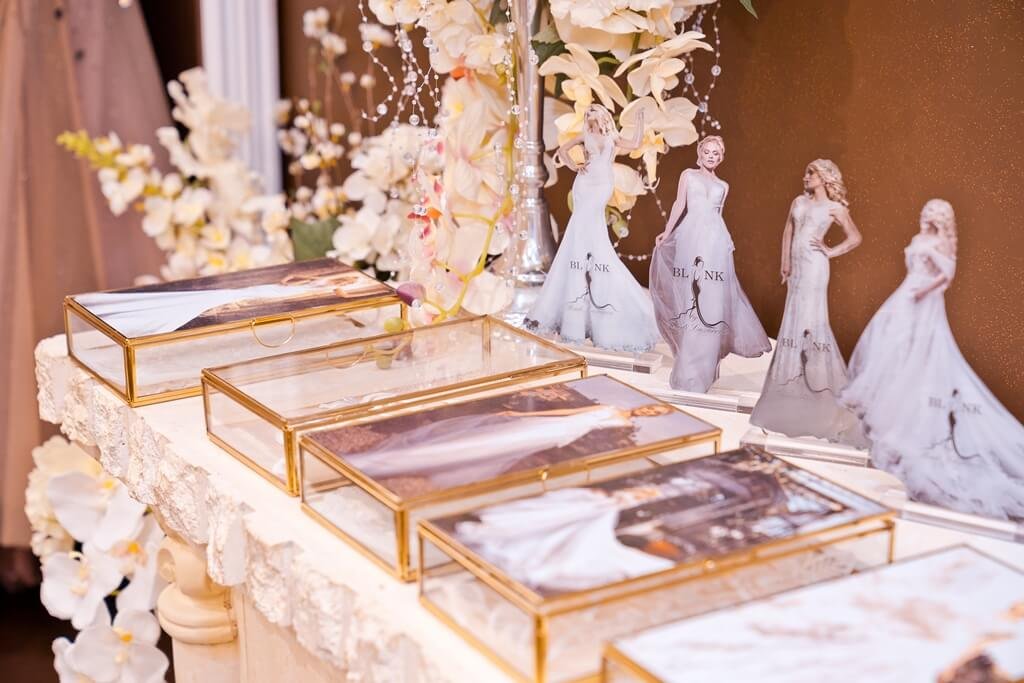 Интериор в шоурума на Радослава Лазарова в сватбен център My Wedding. Фото: Хайлайф