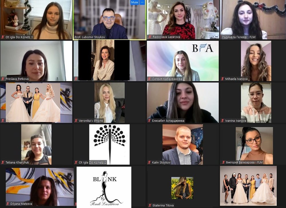 Радослава Лазарова презентира колекция “Devotion” 2022