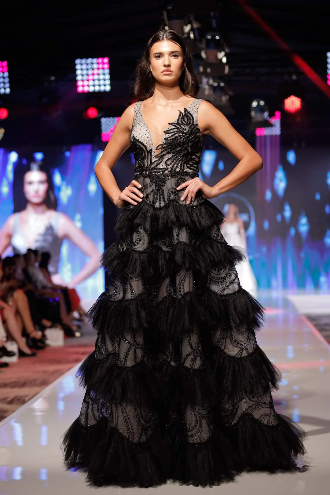 Code Fashion Runway